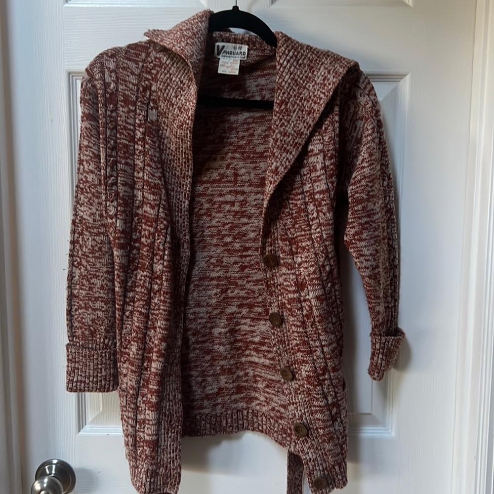 Vintage Vanguard sweater size M (fits Small/petite)
